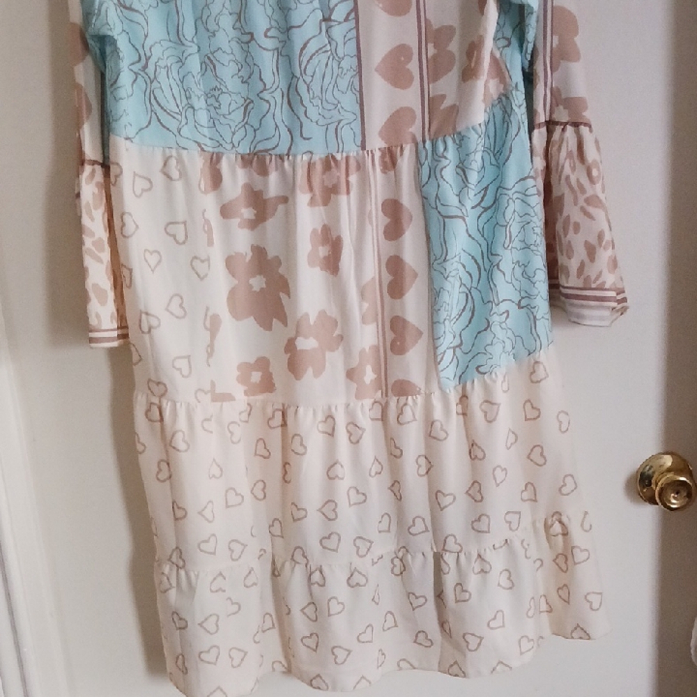 Source Unknown Cream & Light Blue Tiered Floral Button-Front Dress - Picture 5 of 8